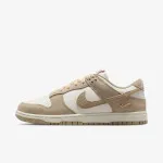Nike WMNS NIKE DUNK LOW SE 