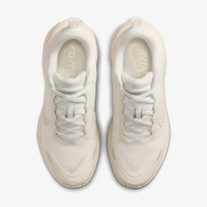 Nike W NIKE VOMERO PLUS ESS 