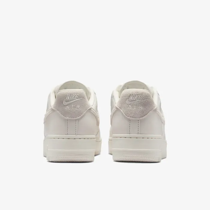 Nike WMNS AIR FORCE 1 '07 SIB 