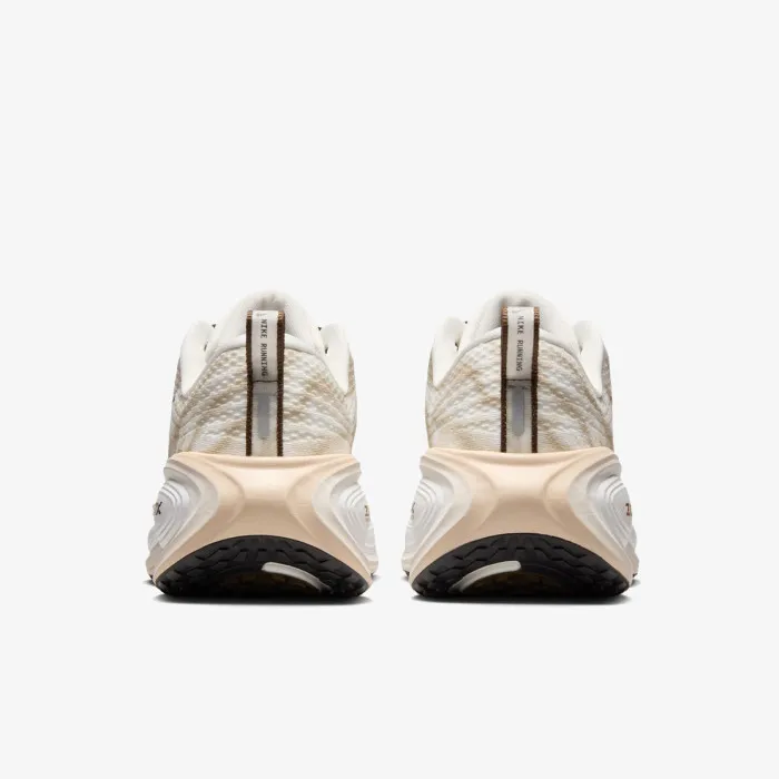 Nike W NIKE VOMERO PLUS NA9 