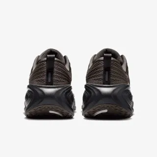 Nike Vomero Plus 