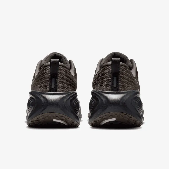 Nike Vomero Plus 