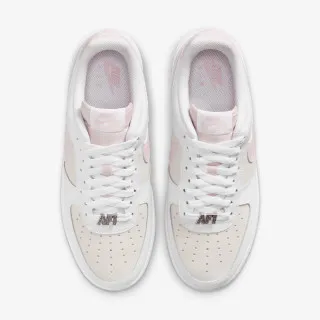 Nike W AIR FORCE 1 '07 SE HRDWR 