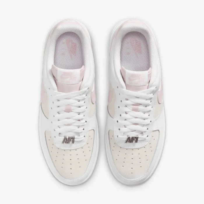 Nike W AIR FORCE 1 '07 SE HRDWR 
