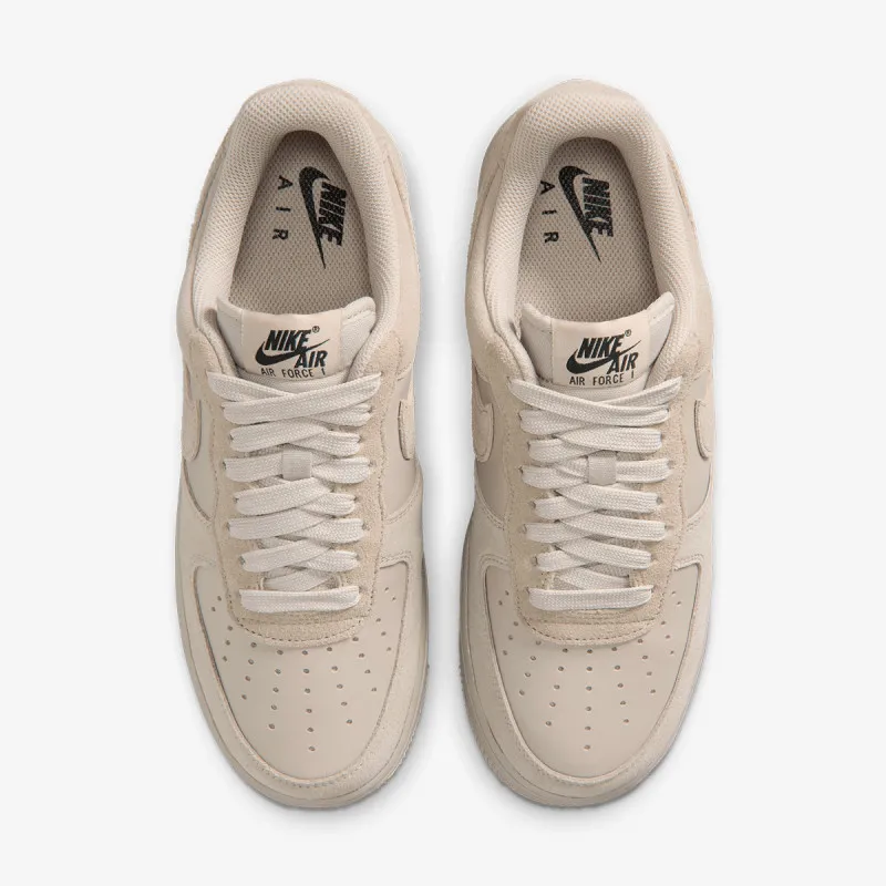 Nike WMNS AIR FORCE 1 '07 