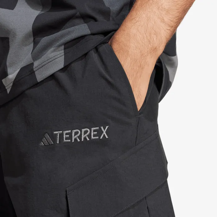 adidas CARGO SHORTS 
