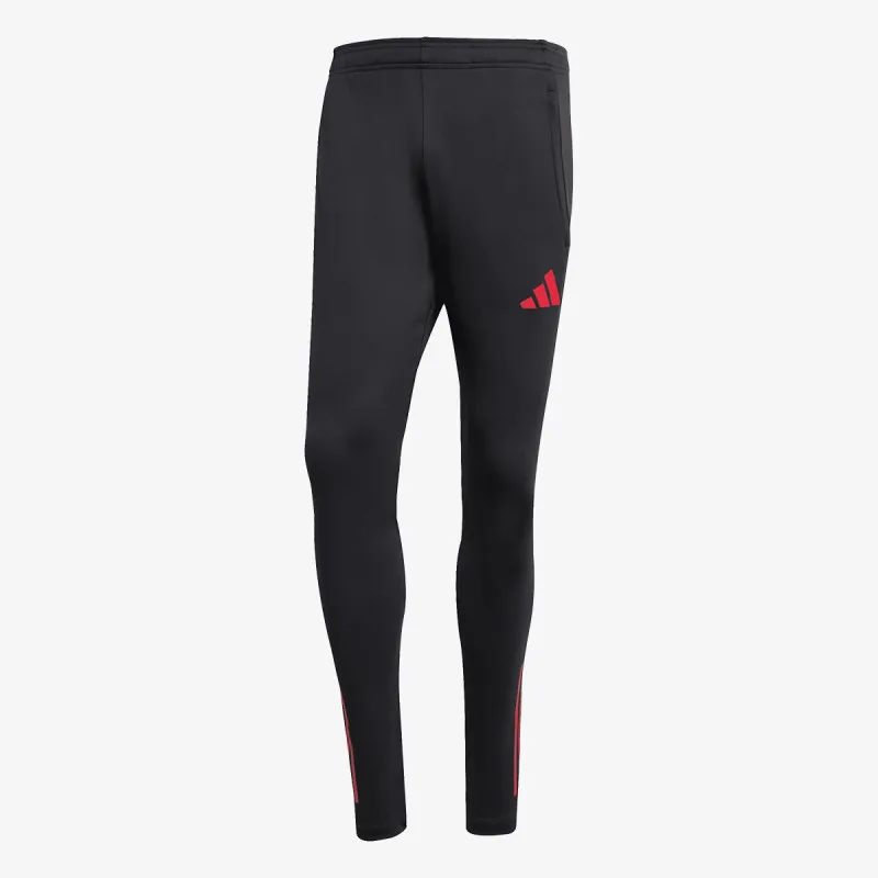 adidas LFC TR PNT