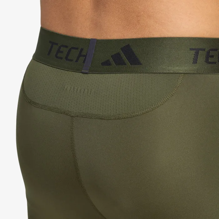 adidas TF BASE SHORT T 