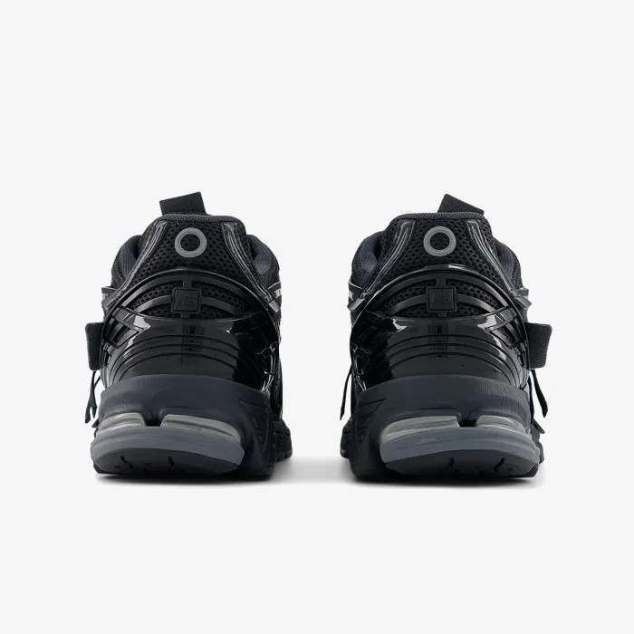 NEW BALANCE 1906A 