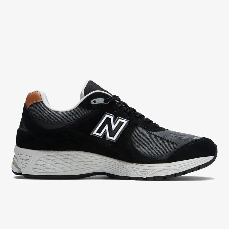 NEW BALANCE 2002
