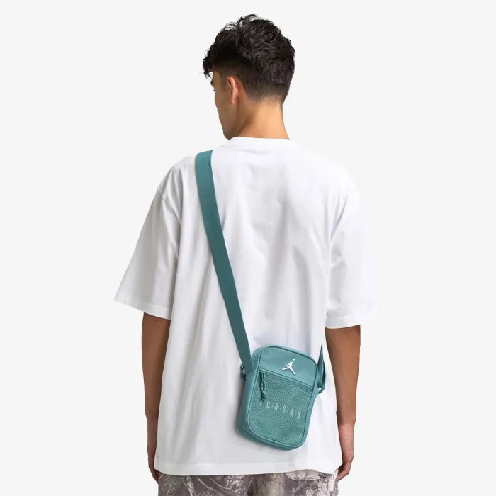JORDAN JAM BLACKTOP FESTIVAL BAG 
