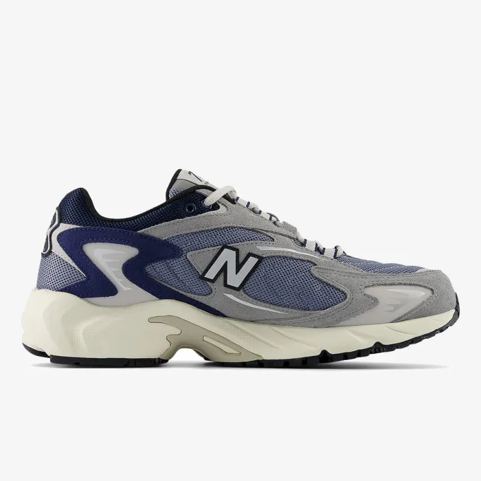 NEW BALANCE 725 