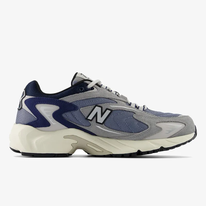 NEW BALANCE 725 