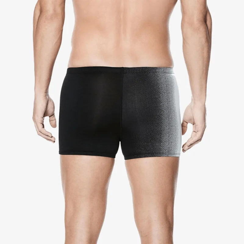 Nike SQUARE LEG