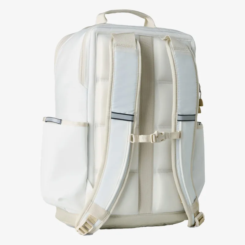 THE NORTH FACE BASE CAMP DAYPACK 