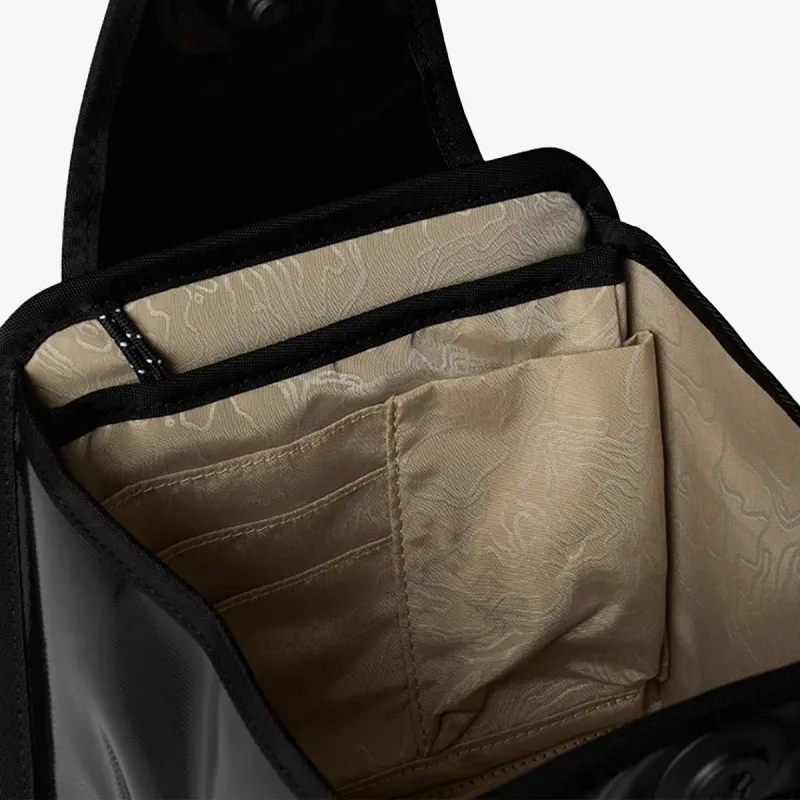 THE NORTH FACE BASE CAMP MINI BAG