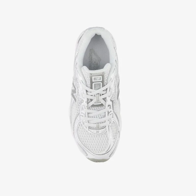NEW BALANCE K 740