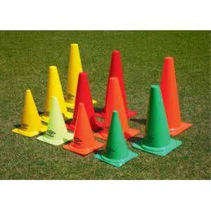 UMBRO COLOURED CONES 6 