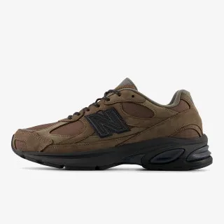 NEW BALANCE 2010 
