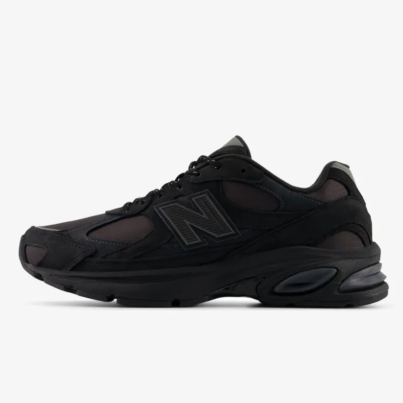 NEW BALANCE 2010 