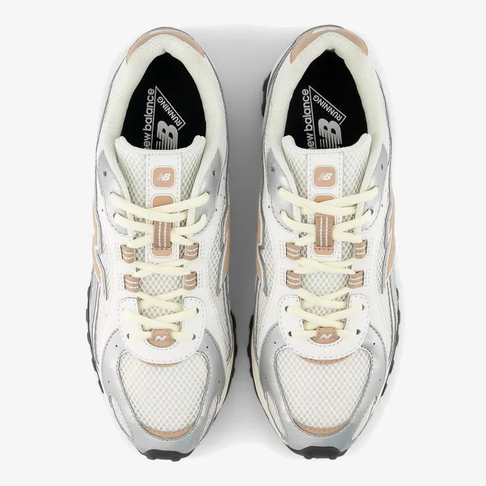 NEW BALANCE 204L 