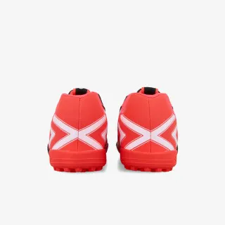 UMBRO Sweeper 2