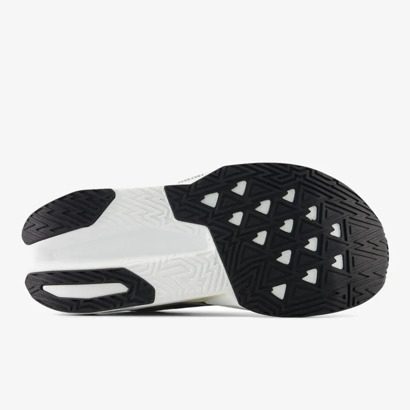 NEW BALANCE W FC REBEL